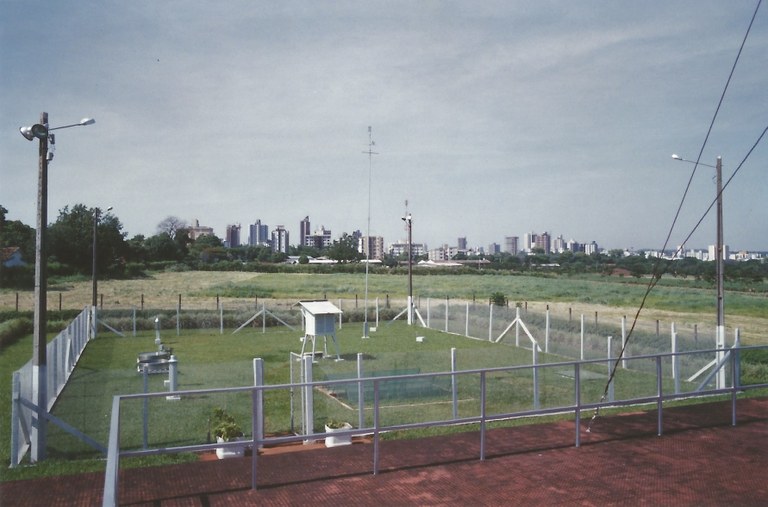 Foto da Estação Climatológica Principal de Maringá (ECPM)